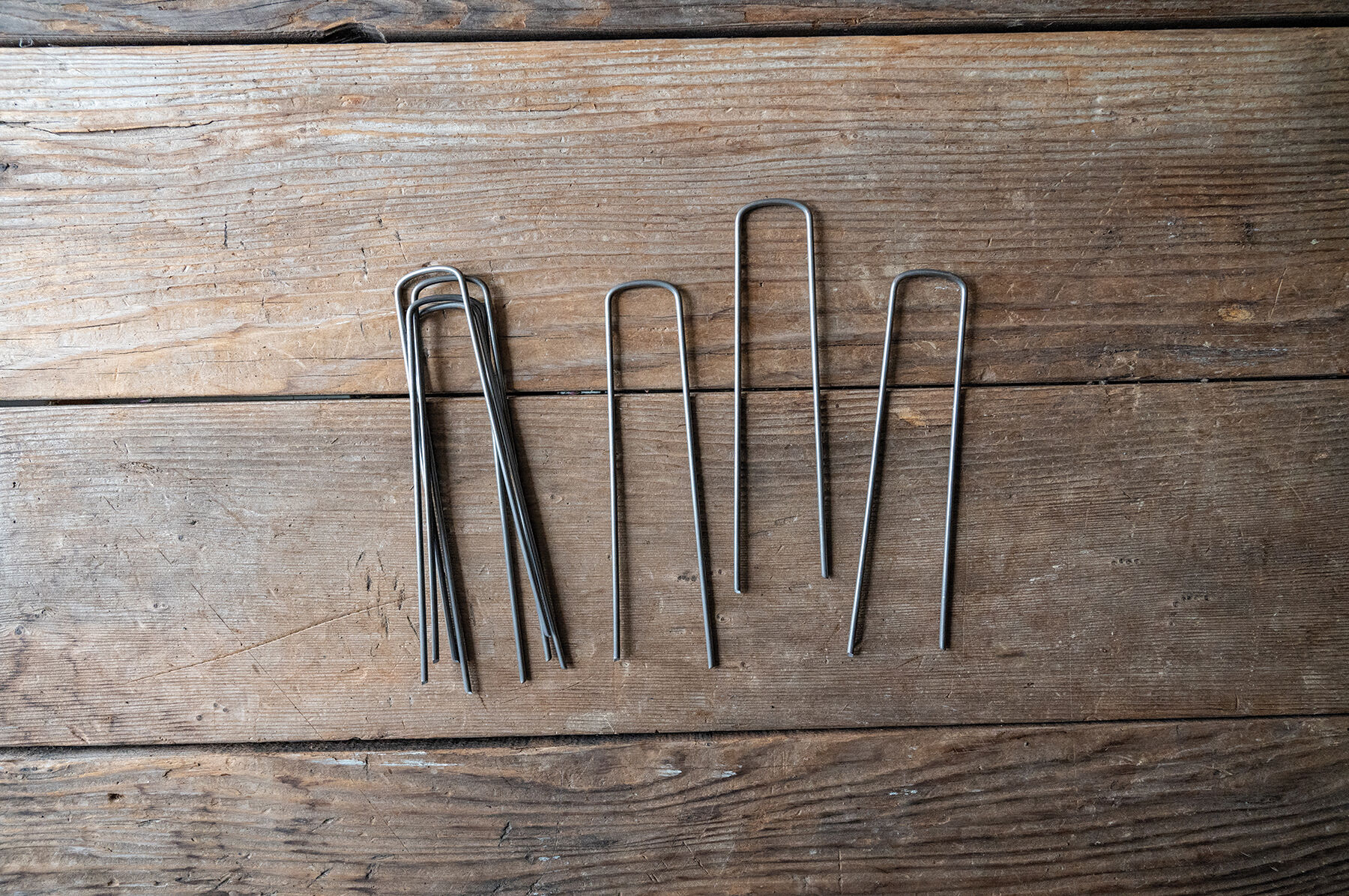 Steel Fabric Staples, 11 Gauge &ndash; 500 Count Supports & Anchors