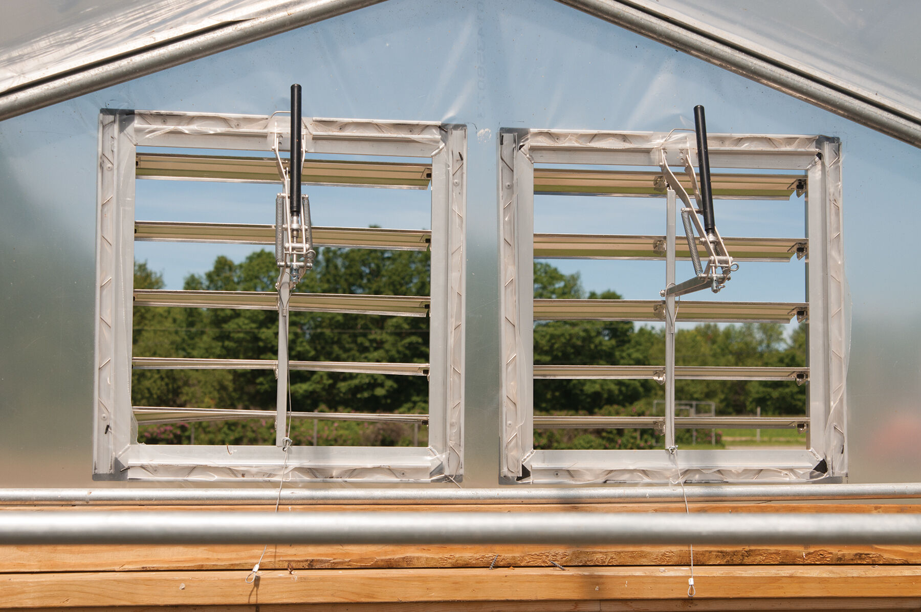 High Tunnel Vent w/ Auto Opener &ndash; 30" x 30" Vents and Vent Openers