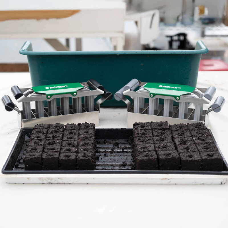 Johnny's Handheld Soil Blocker Set Soil Blocking