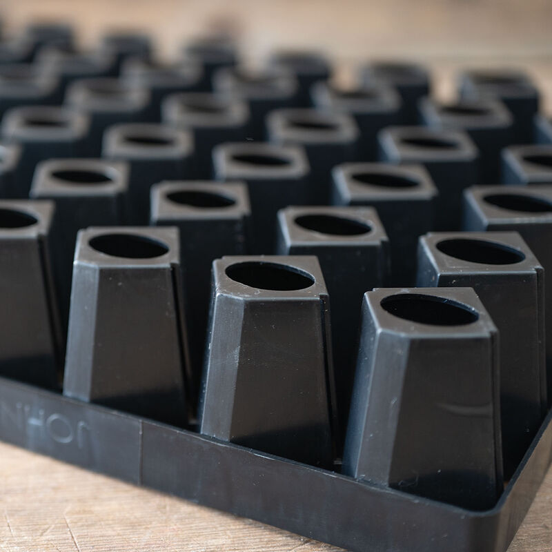 Johnny's 72-Cell Air-Pruning Tray &ndash; 24 Count Cell Flats