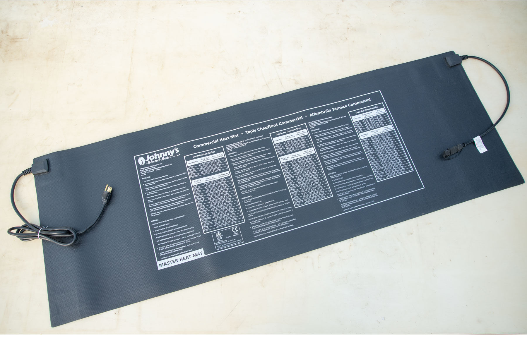 Johnny's Commercial Heat Mat &ndash; Master Seedling Heat Mats