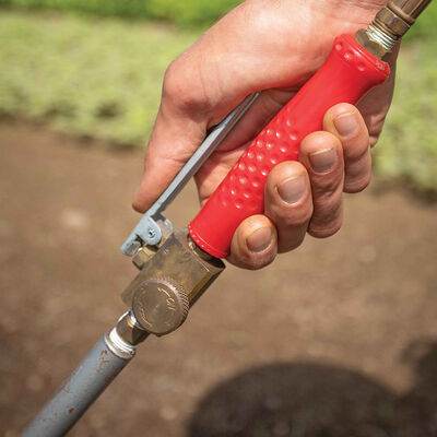 Squeeze Valve With Adjustable Pilot Flame Weeders