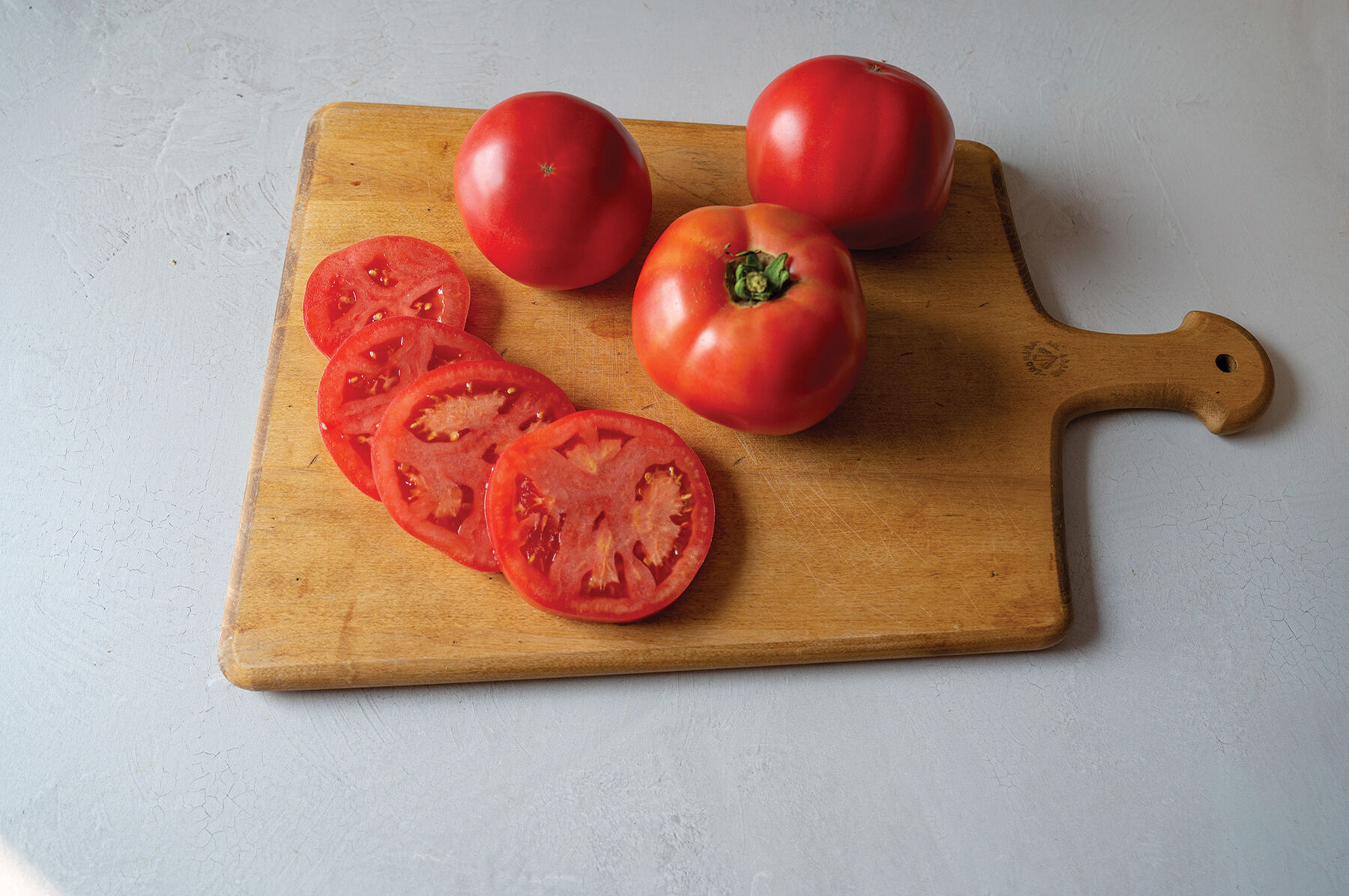 Strawberry Fields - Organic (F1) Tomato Seed | Johnny's