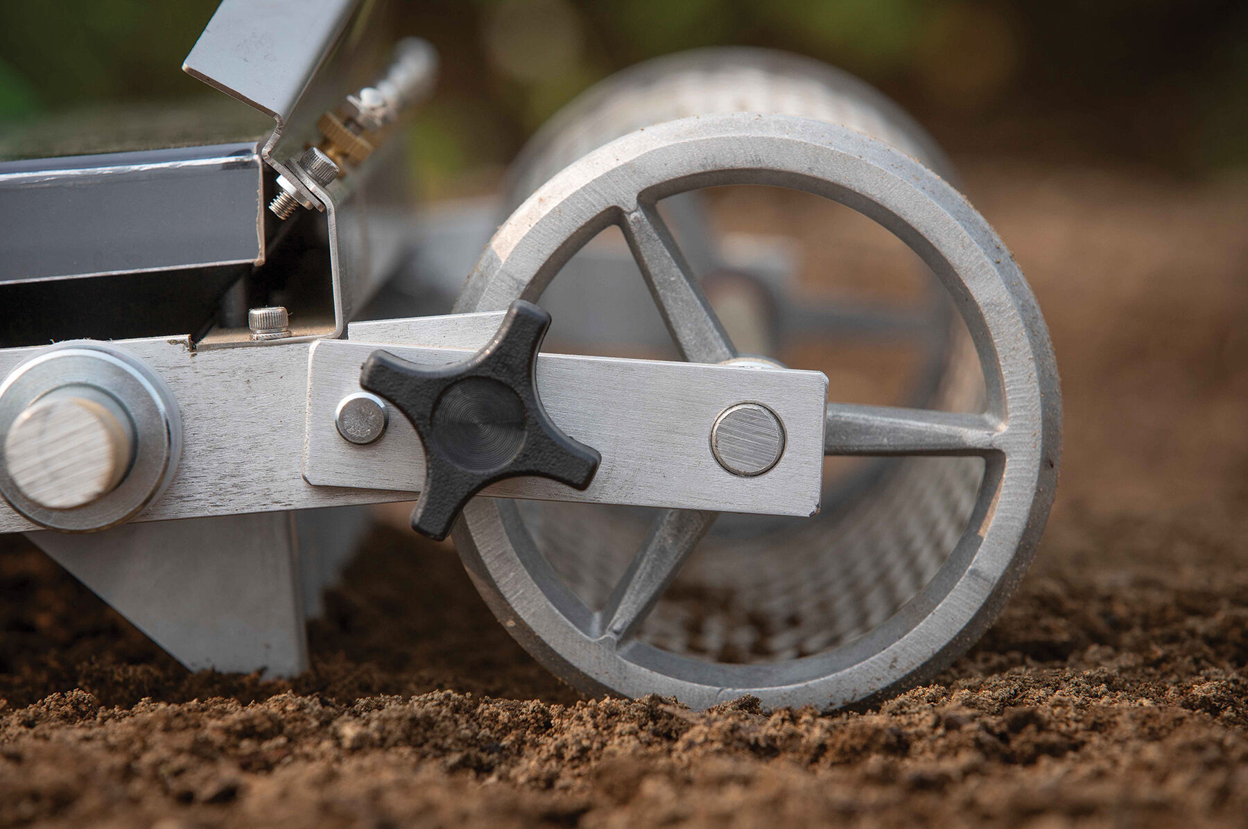 Six-Row Seeder, Second Edition Six-Row