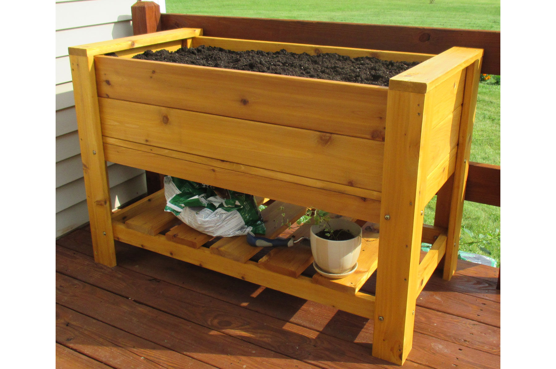 Elevated Cedar Planter Raised Beds & Planters