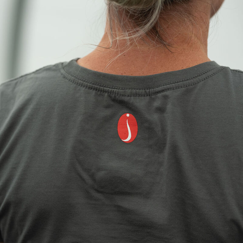 Women's Basic Tee – Charcoal, L Shirts