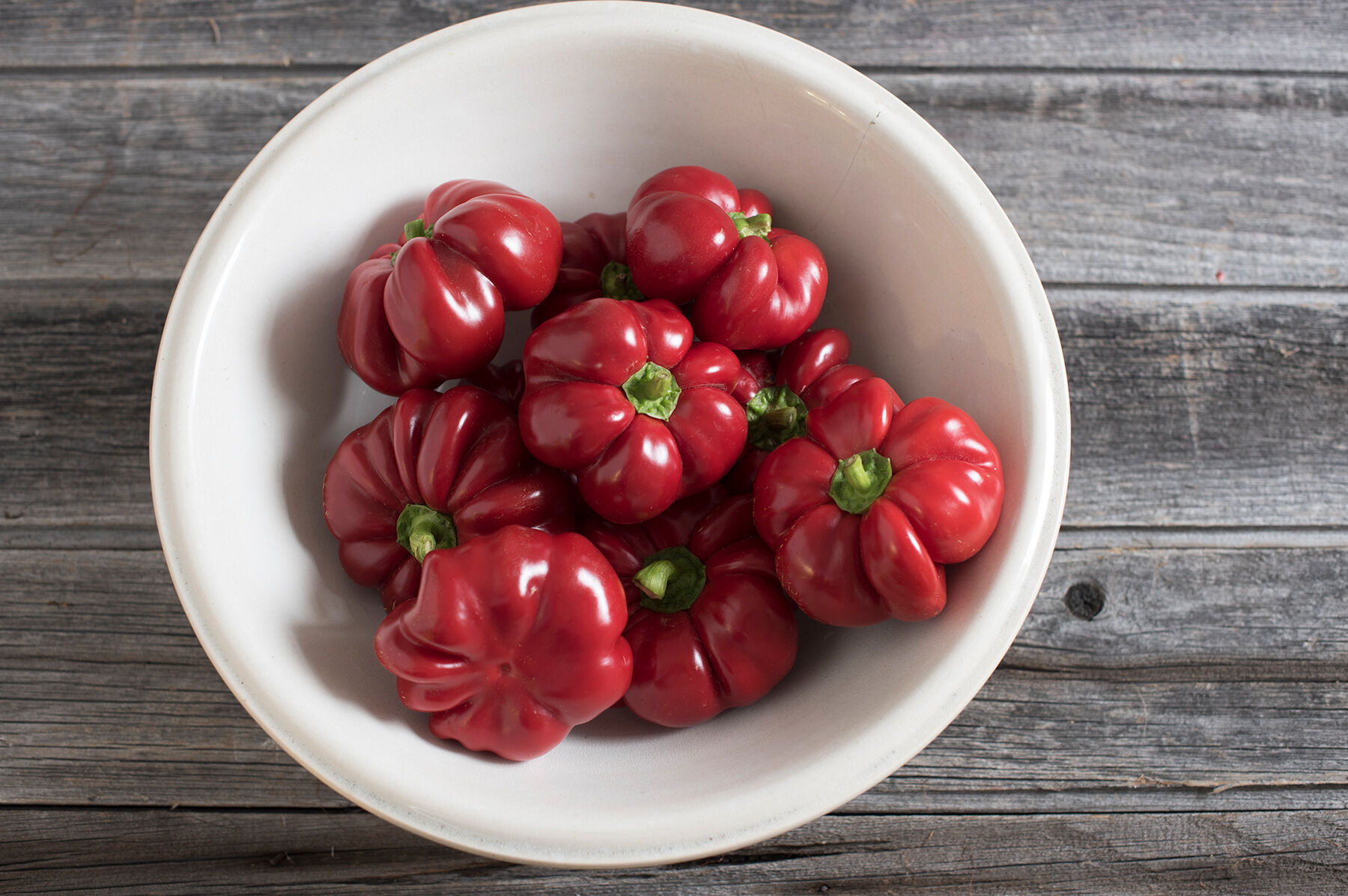 Round of Hungary Sweet Peppers