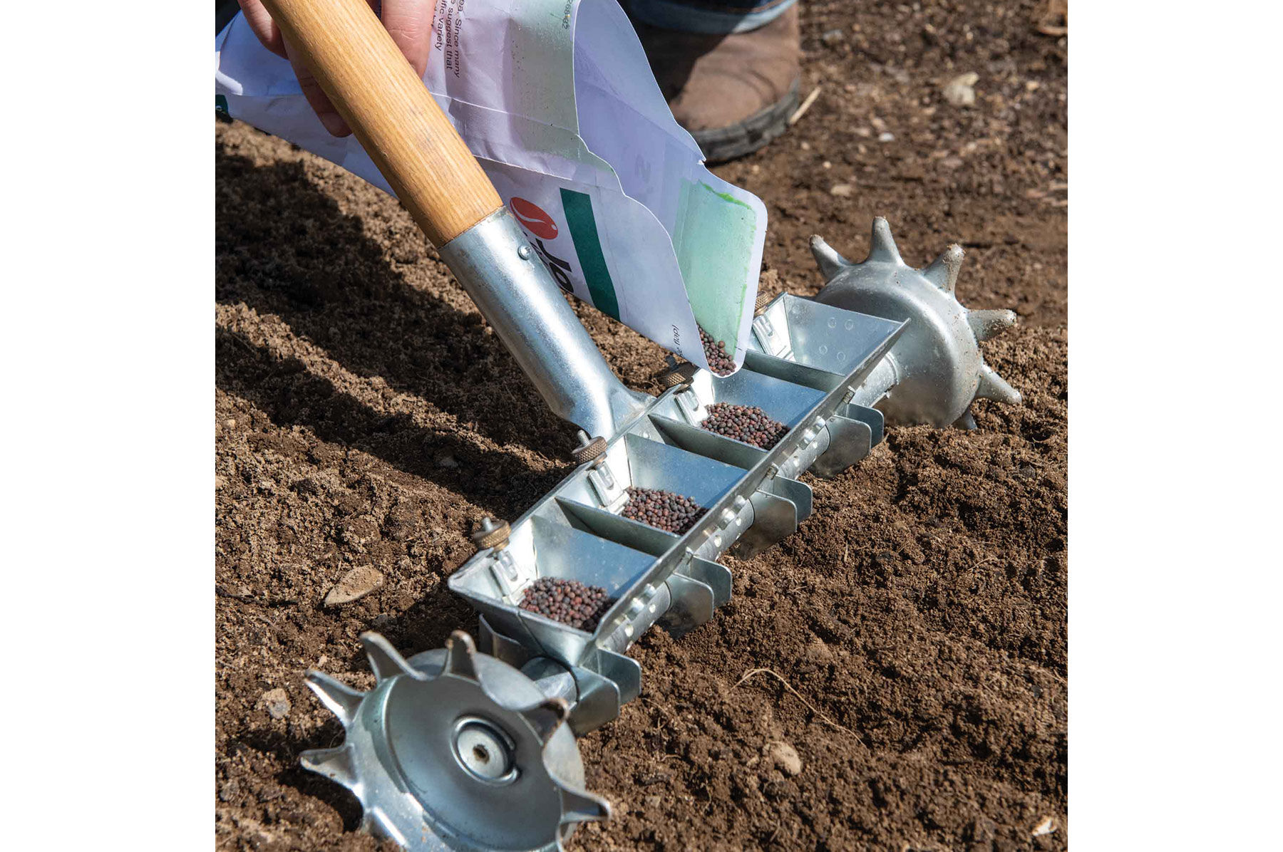 Four-Row Pinpoint Seeder Pinpoint