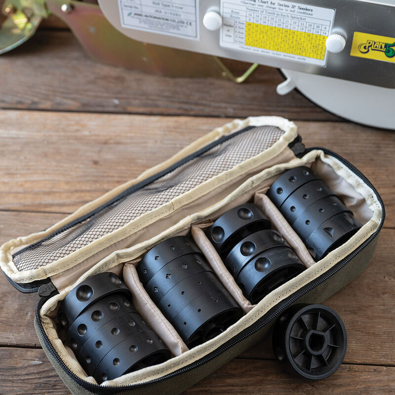 Johnny's Seeder Roller Tote Jang JP Series