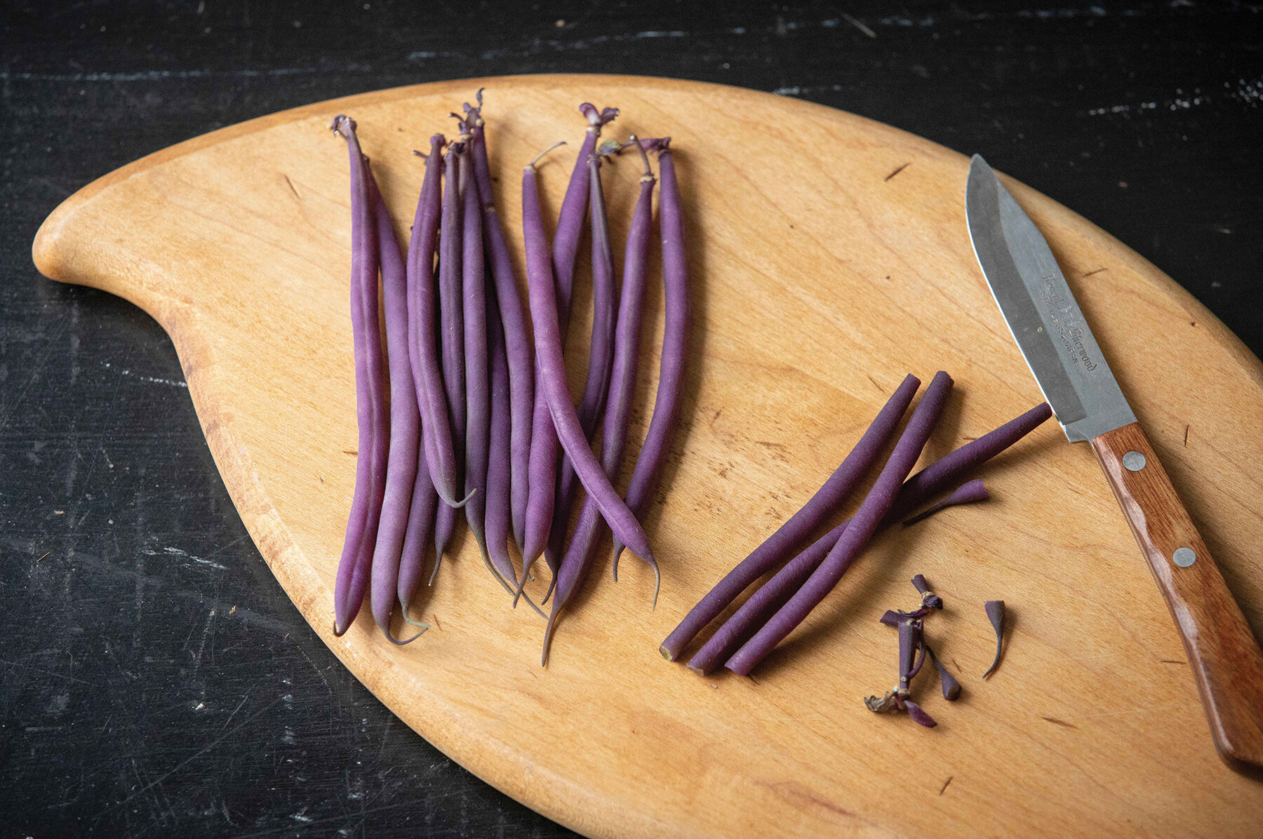 Celine - Organic Purple Bush Bean Seeds | Johnny's Selected