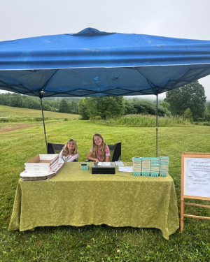 blueberry u-pick staging area at the Early Farm and Nursery