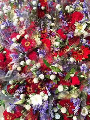 Zinnia blooms are an essential ingredient in Cuts of Colors' Texas-sized bouquets.