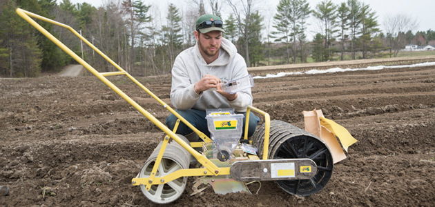 Quick Guide to Choosing a Seeder