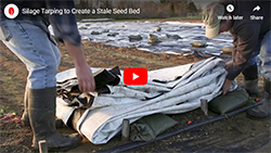 How to use and fold a silage tarp for occultation