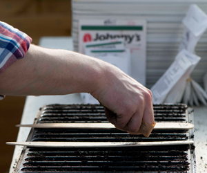 Seeding 20-row trays
