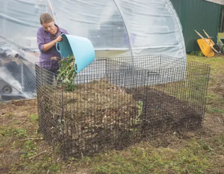 trap wire compost bins